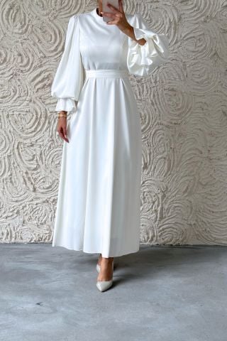 Minimal Şıklık Saten Balon Kol Tesettür Abiye Ekru