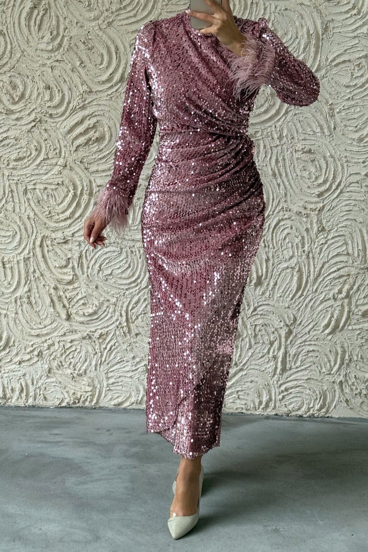 Şıklığın Zirvesi Tüylü Pul Payet Balık Tesettür Abiye Pudra