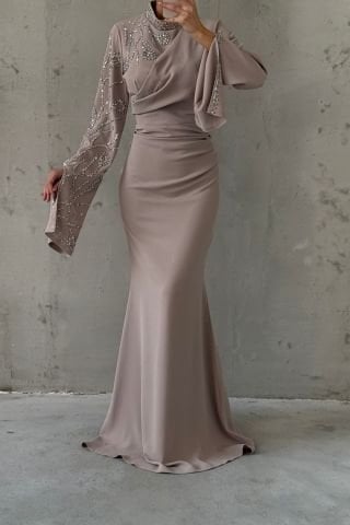 Koldan Detaylı Ve Taşlı Krep Tesettür Abiye Taş