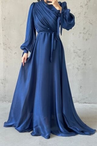 Drapeli Kuşak Detaylı Janjan Kumaş Tesettür Abiye Lacivert