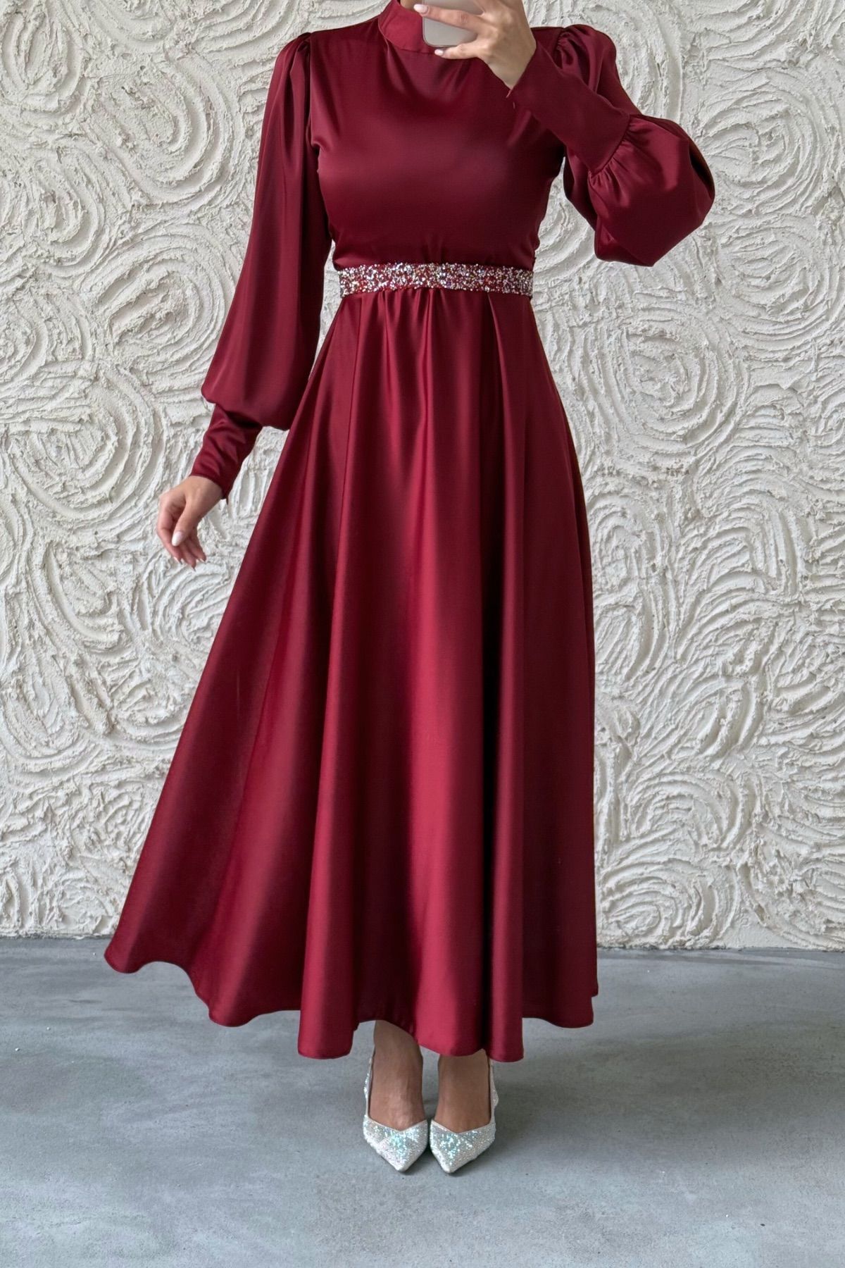 Işıltılı Kemer Detaylı Basic Saten Tesettür Abiye Bordo