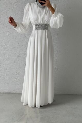 Modern Tasarım Taş Detaylı Şifon Tesettür Abiye Ekru