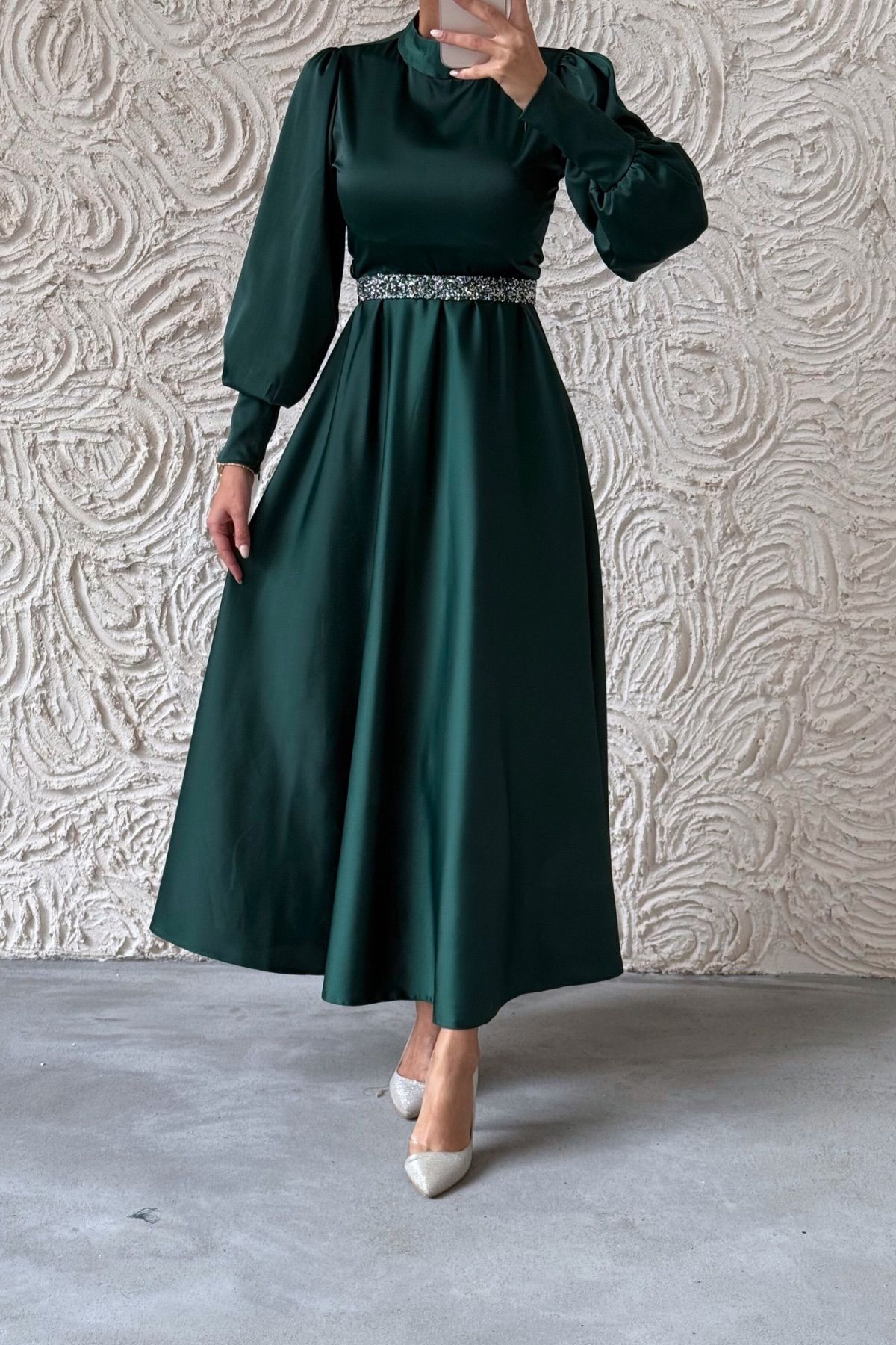 Işıltılı Kemer Detaylı Basic Saten Tesettür Abiye Yeşil