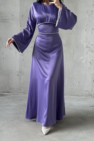 Kolları ve Beli İnci Taş Detaylı  Volan Kol Saten Tesettür Abiye Lila