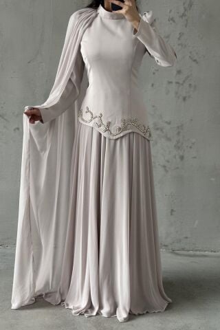 Zehra Tesettür Abiye Krem