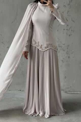 Zehra Tesettür Abiye Krem