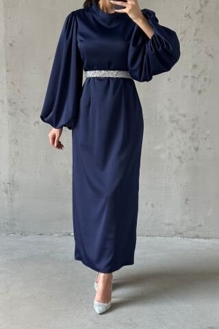 Saten Şıklığı Taş Kemerli Tesettür Abiye Lacivert