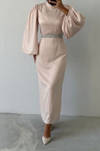 Saten Şıklığı Taş Kemerli Tesettür Abiye Taş