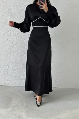 Eşsiz İnci Detaylı Saten Tesettür Abiye Siyah