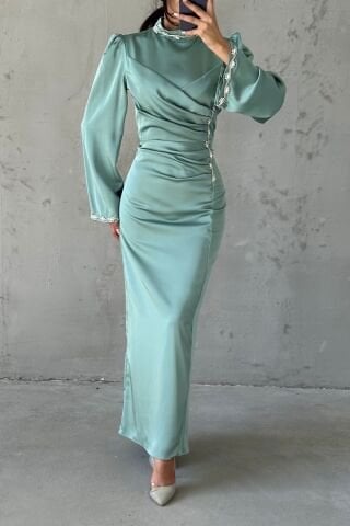 Eşsiz Drape Ve Taş Detaylı Saten Tesettür Abiye Mint Yeşili