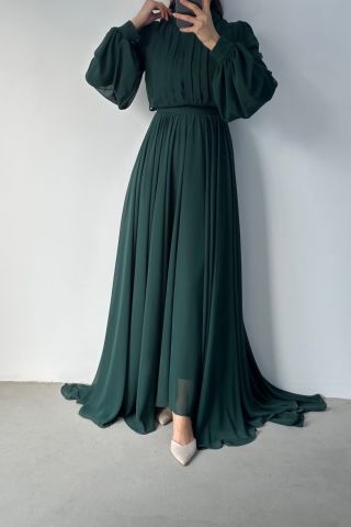Önü Kısa Arkası Uzun Şifon Tesettür Abiye Koyu Yeşil