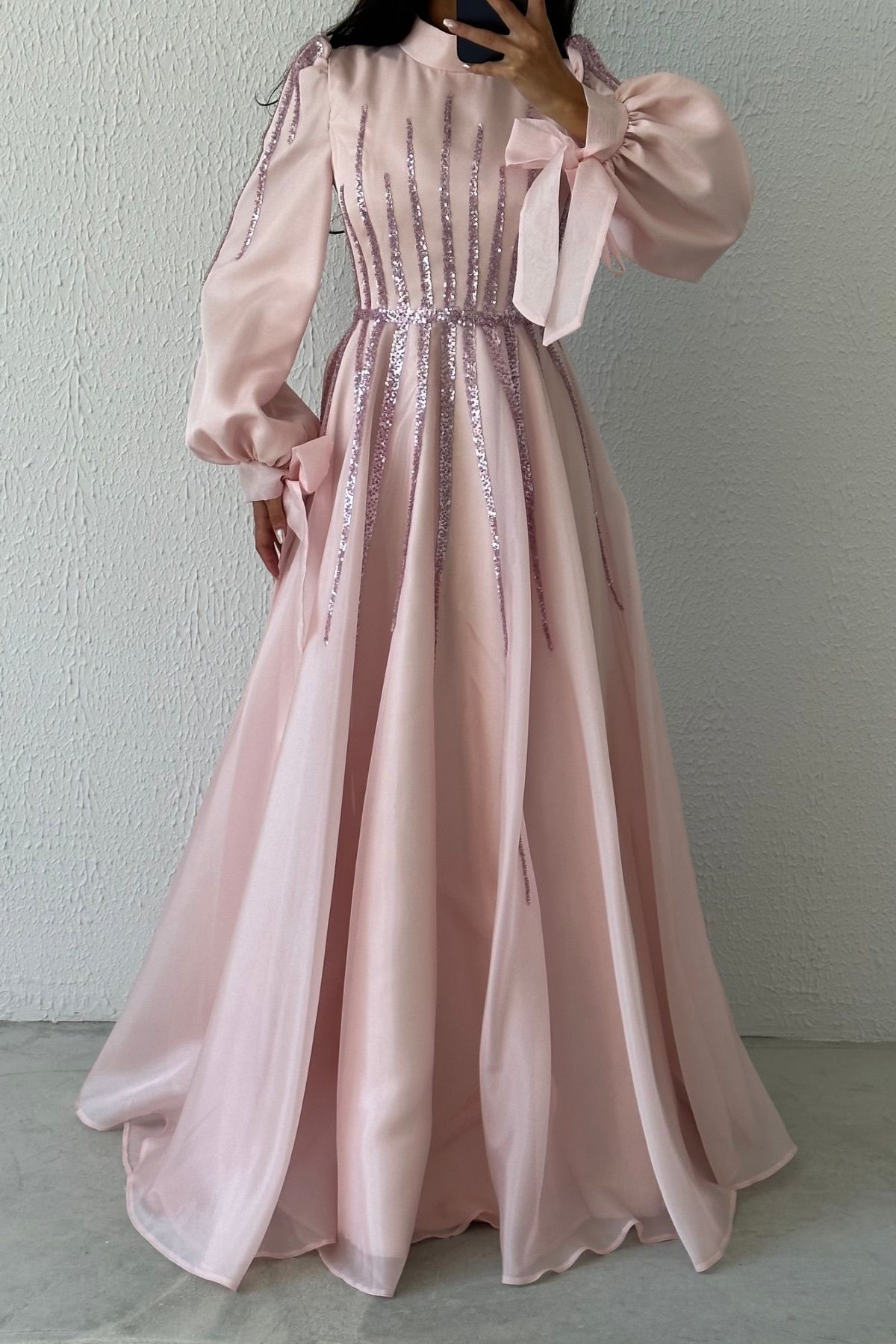 Comfortable Tied Sleeve Detail Organza Hijab Evening Dress Dusty Pink