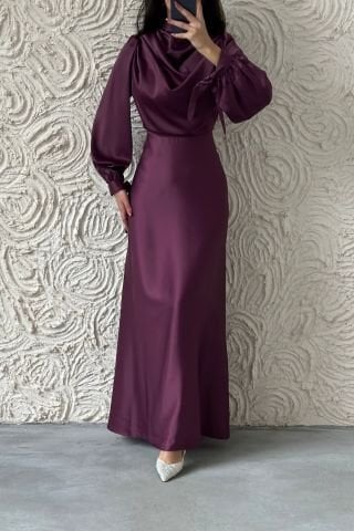 Flowing Flowing Satin Fabric Hijab Evening Dress Plum
