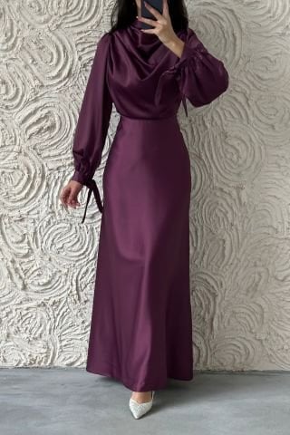 Dökümlü Akıcı Saten Kumaş Tesettür Abiye Mürdüm