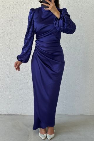 Belden Büzgü Detayıyla Modern Tasarım Saten Tesettür Abiye Saks Mavisi