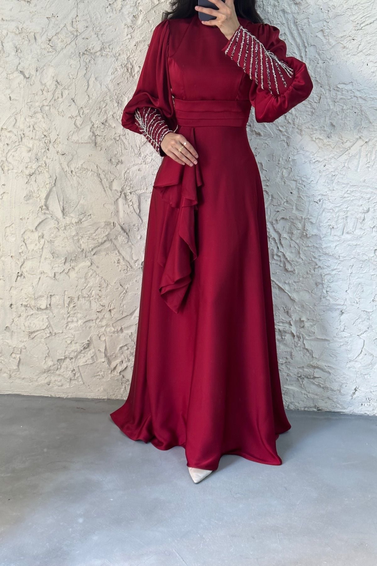 Kolu Ucu Taş Detaylı Saten Tesettür Abiye Bordo