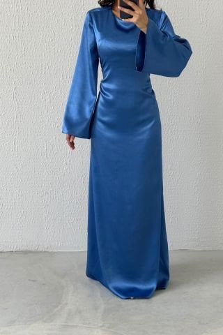Arkadan Bağlama Detaylı Basic Parlak Saten Tesettür Abiye İndigo