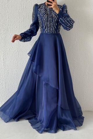 Üstü İşlemeli Fırfır Detaylı Organze Tesettür Abiye Lacivert
