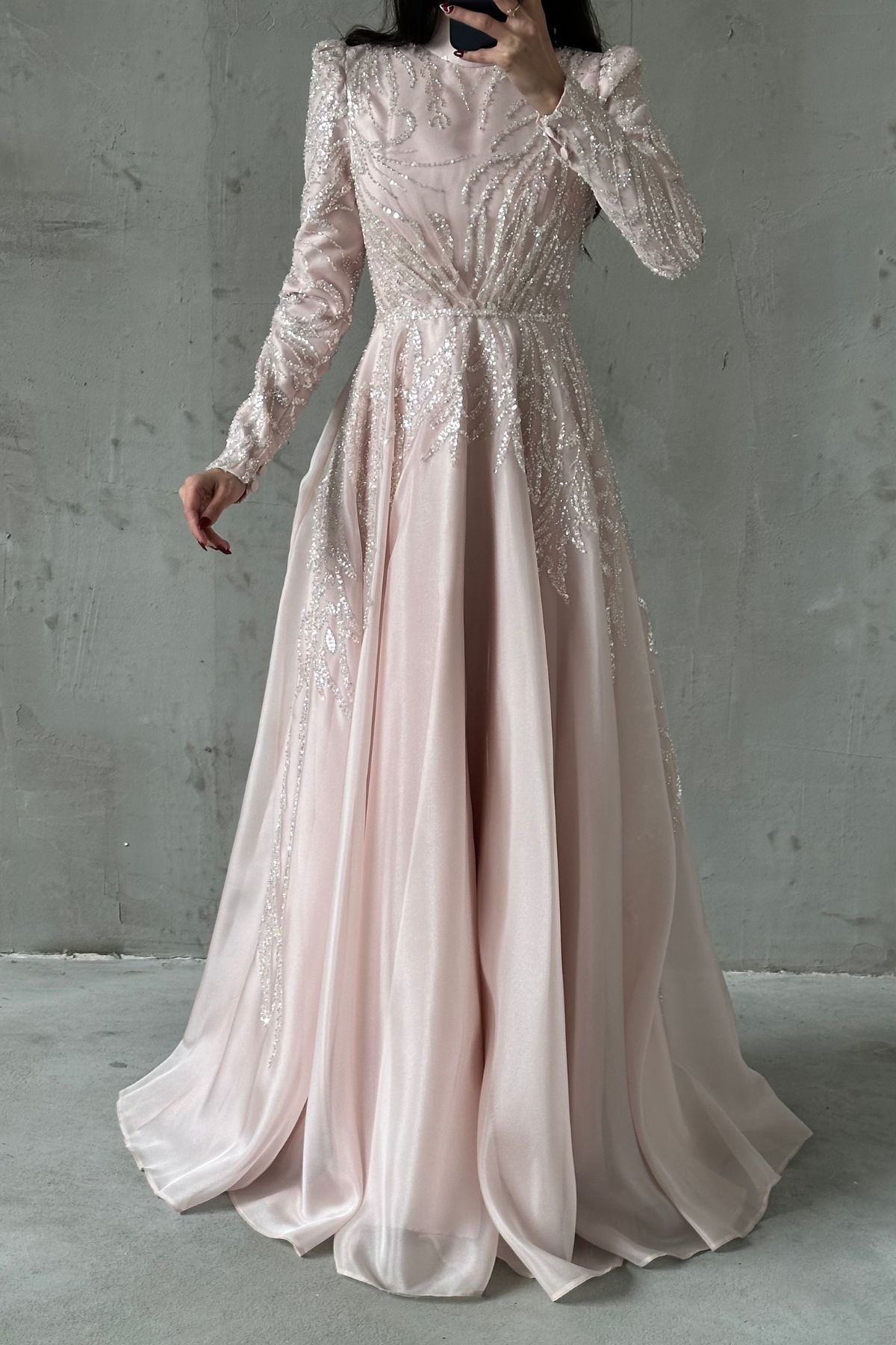 Işıltılı Pul İşlemeli Organze Tesettür Abiye Pudra