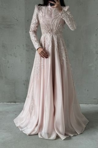 Işıltılı Pul İşlemeli Organze Tesettür Abiye Pudra