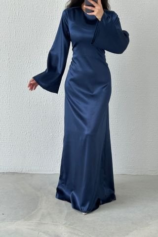 Arkadan Bağlama Detaylı Basic Parlak Saten Tesettür Abiye Lacivert