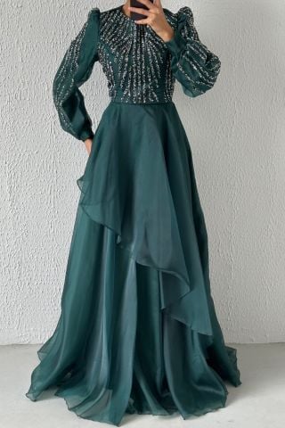 Üstü İşlemeli Fırfır Detaylı Organze Tesettür Abiye Yeşil