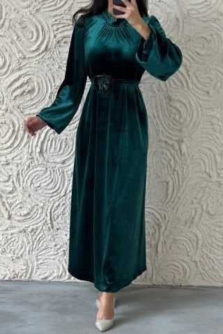 Zarif Kadife Çiçek Kemerli Tesettür Abiye Yeşil