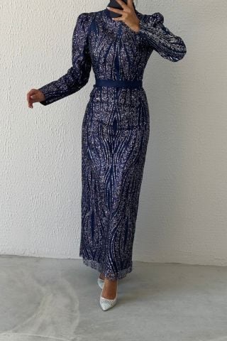 Zarif Pul İşlemeli Kemer Detaylı Tesettür Abiye Lacivert