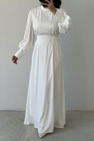 Işıltılı Bel: Balon Kollu Saten Tesettür Abiye Ekru