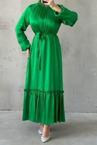 İnce Kemer Ve Fırfır Etek Saten Tesettür Abiye Yeşil