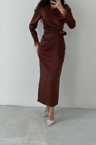Kolu Tüylü Kalem Saten Tesettür Abiye Kahverengi