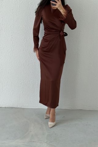 Kolu Tüylü Kalem Saten Tesettür Abiye Kahverengi