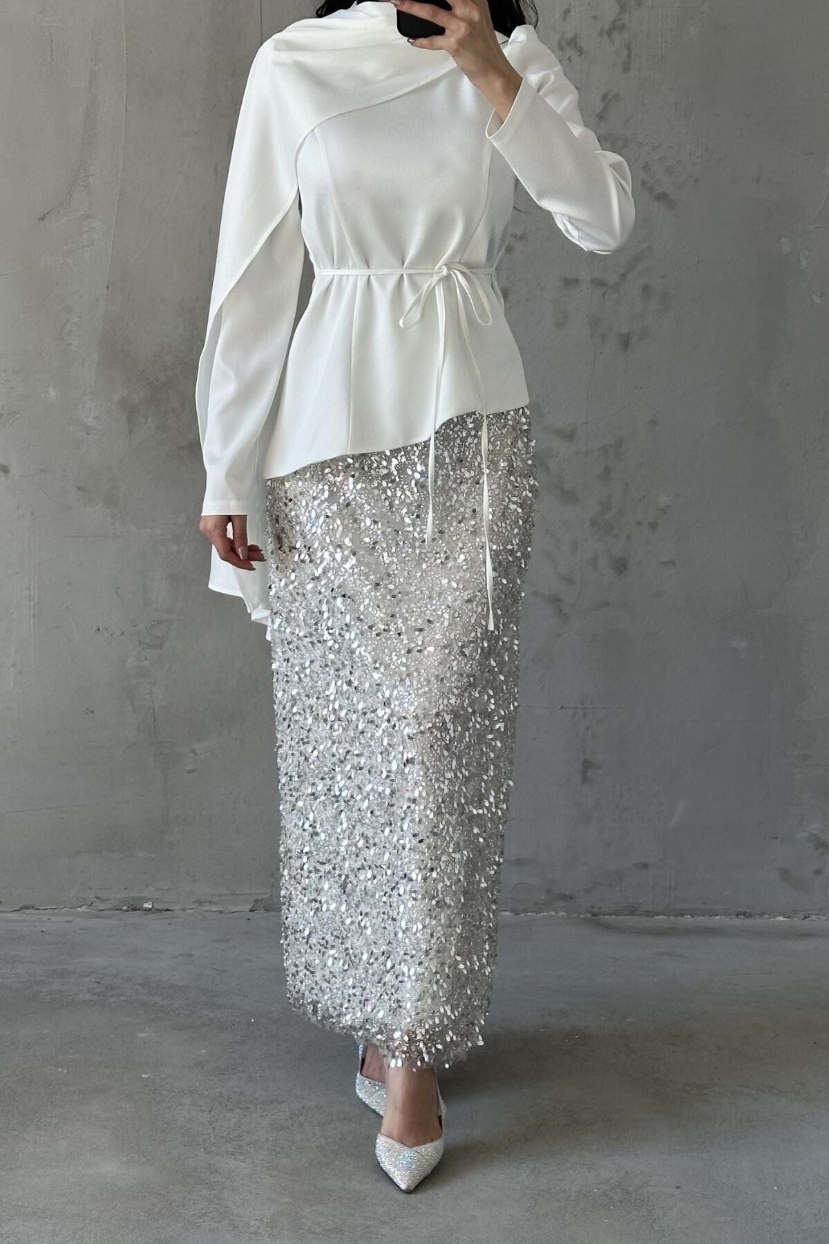 Zümra Tesettür Takım Beyaz