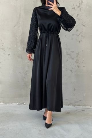 Kol Detaylı Kuşaklı Tesettür Abiye Siyah