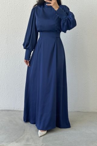 Işıltılı Bel: Balon Kollu Saten Tesettür Abiye Lacivert