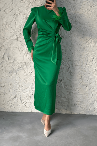 Pencil Satin Hijab Evening Dress Green with Feather Sleeves