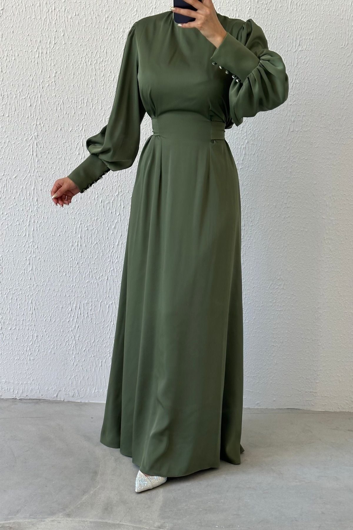 Sparkling Waist: Balloon Sleeve Satin Hijab Evening Dress Khaki