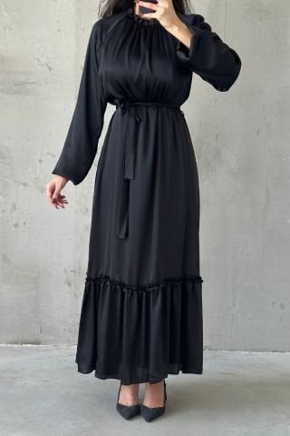 İnce Kemer Ve Fırfır Etek Saten Tesettür Abiye Siyah