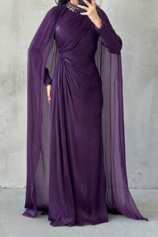 Kolları Pelerinli Yakası Taşlı Janjan Tesettür Abiye Mor