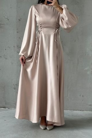 Belden Bağlamalı Balon Kol Saten Tesettür Abiye Taş