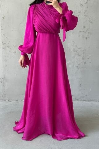 Drapeli Kuşak Detaylı Janjan Kumaş Tesettür Abiye Fuşya