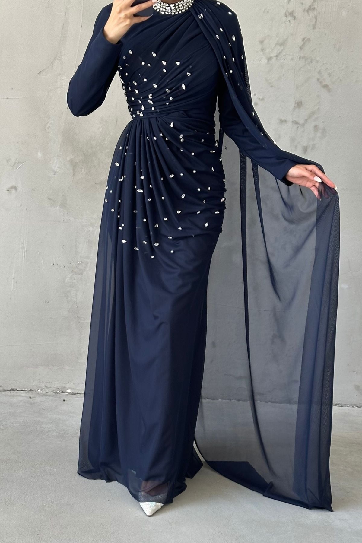Elegant Tasarom Tulle Hijab Evening Dress with Stone Decorations, Navy Blue