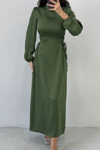 Belden Bağlama Detaylı Saten Tesettür Abiye Yağ Yeşili