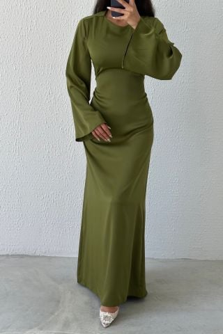 Arkadan Bağlama Detaylı Basic Saten Tesettür Abiye Yağ Yeşili