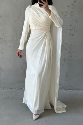 Omuzdan Pelerin Detaylı Janjan Tesettür Abiye Krem