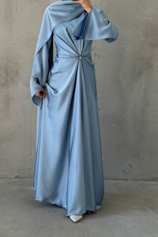 Akıcı Kumaş Ve Broş Detaylı Saten Tesettür Abiye İndigo