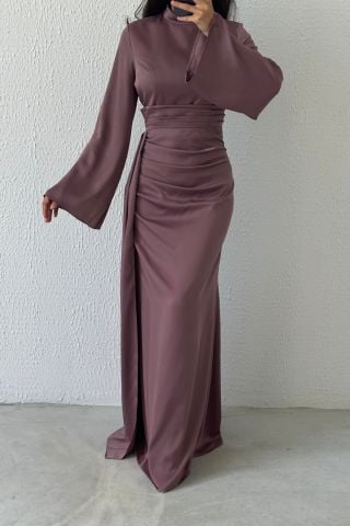 Kuyruk Detaylı Saten Tesettür Abiye Vizon