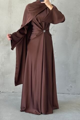 Flowing Fabric and Brooch Detailed Satin Hijab Evening Dress Brown