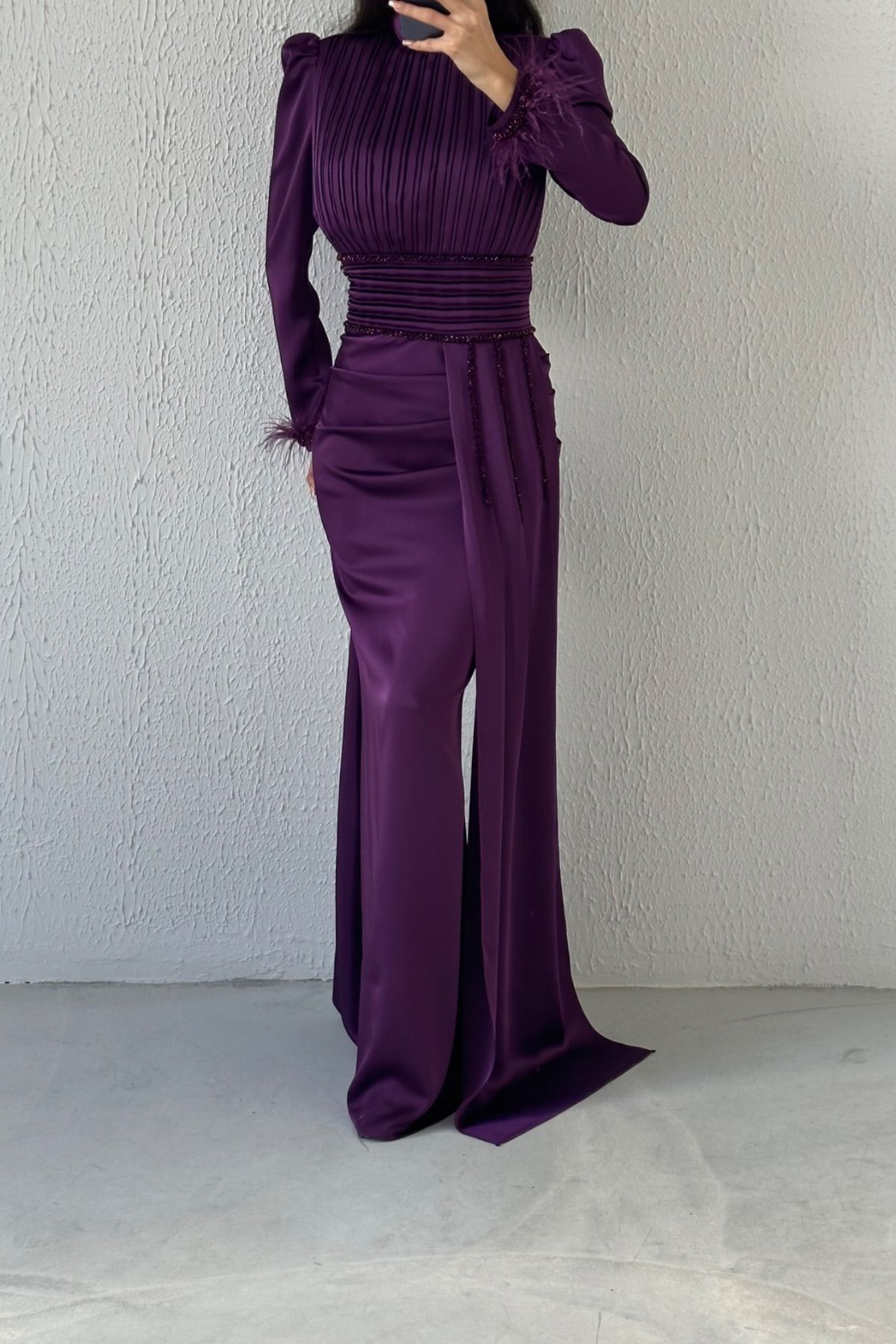 Üstü Ve Kuşağı Pliseli Saten Tesettür Abiye Mor