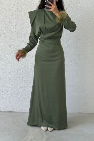 Feather Elegance: Shoulder Detailed Satin Hijab Evening Dress Khaki